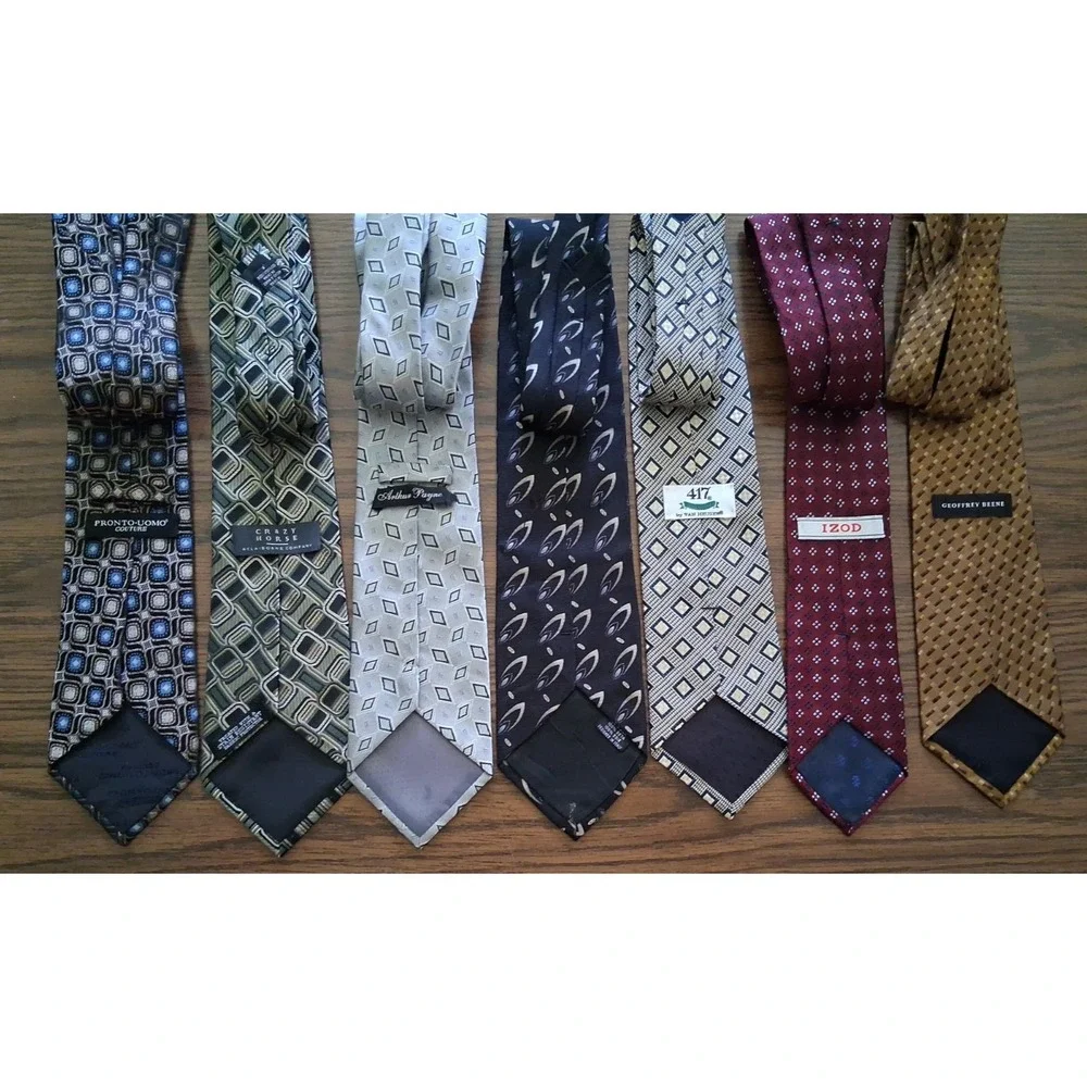 Lot of 24 Vintage 1950s 60s 70s 80s Neckties Rockabilly Cravats Assorted Ties